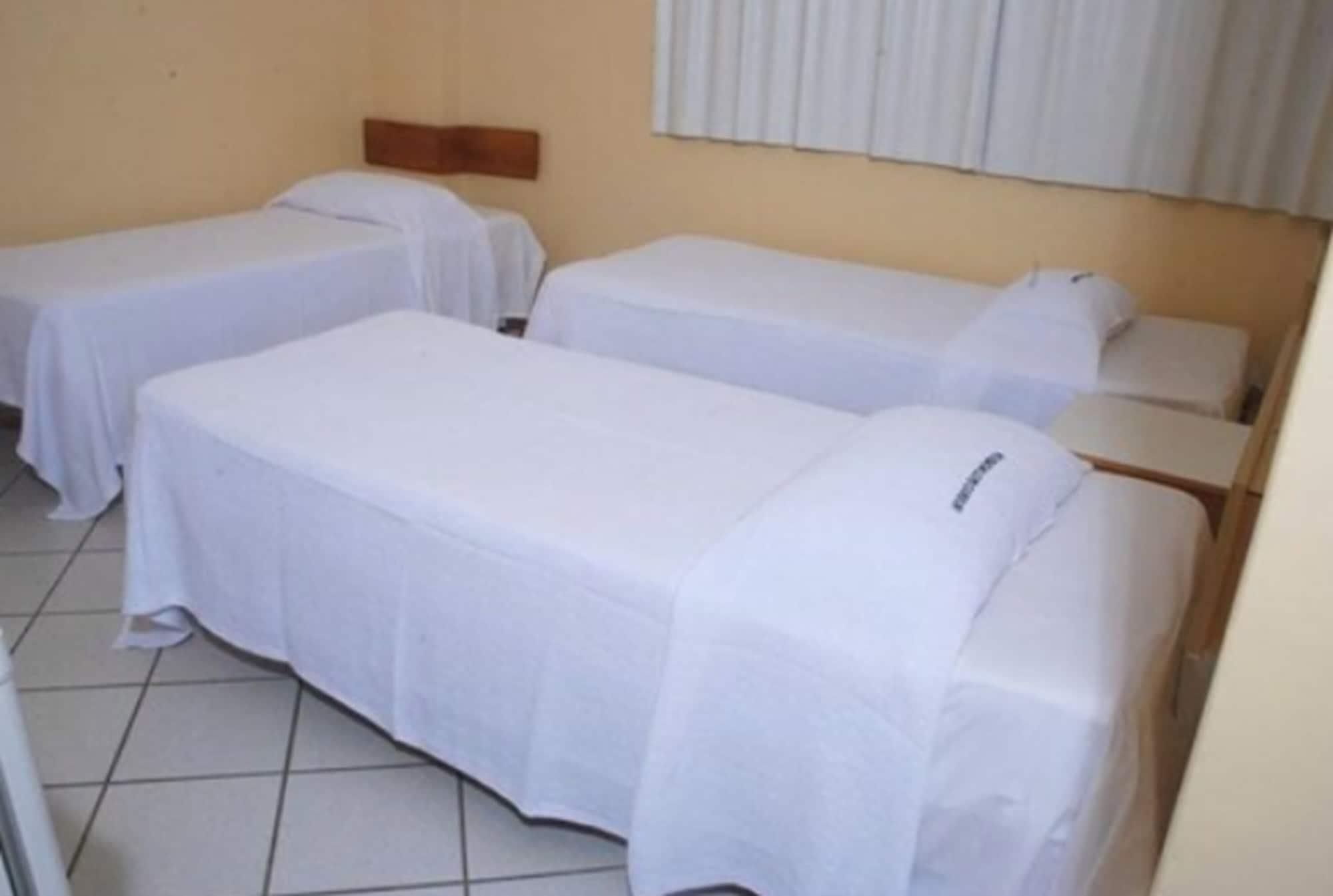 Hotel Lord Camburi 3*